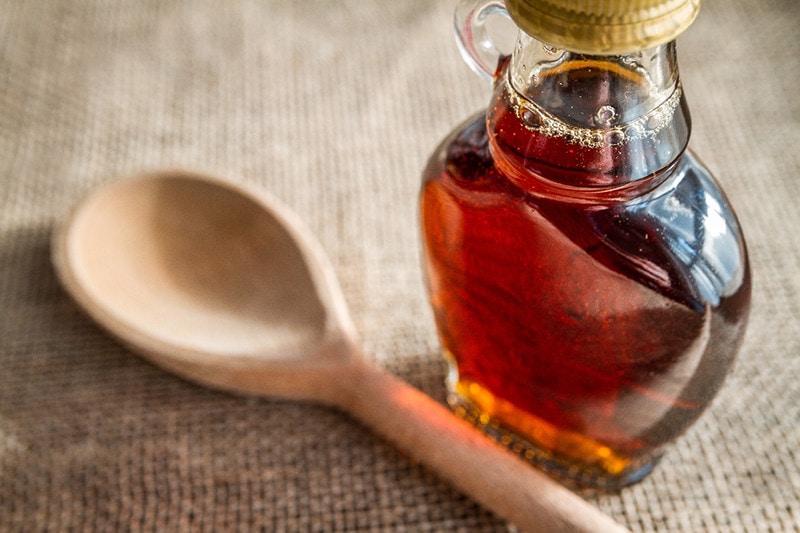 Can dogs have a tiny bit of vanilla extract?