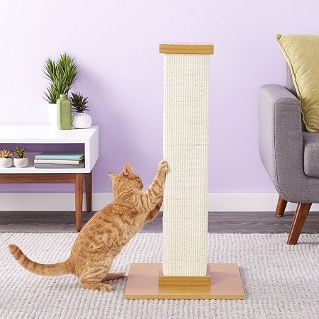 3SmartCat The Ultimate 32-in Sisal Cat Scratching Post