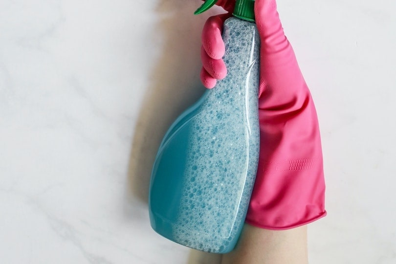 blue Cleaning spray