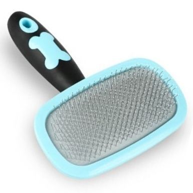 dogs combs brushes
