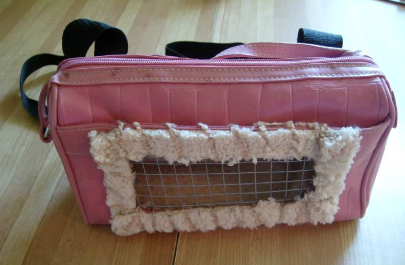 DIY Recycled Small Pet Carrier Backpack