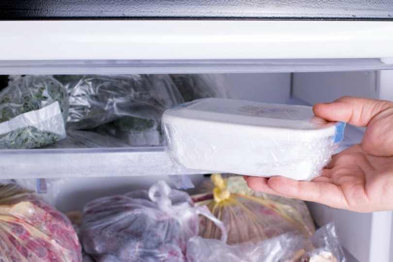 storing food in the freezer