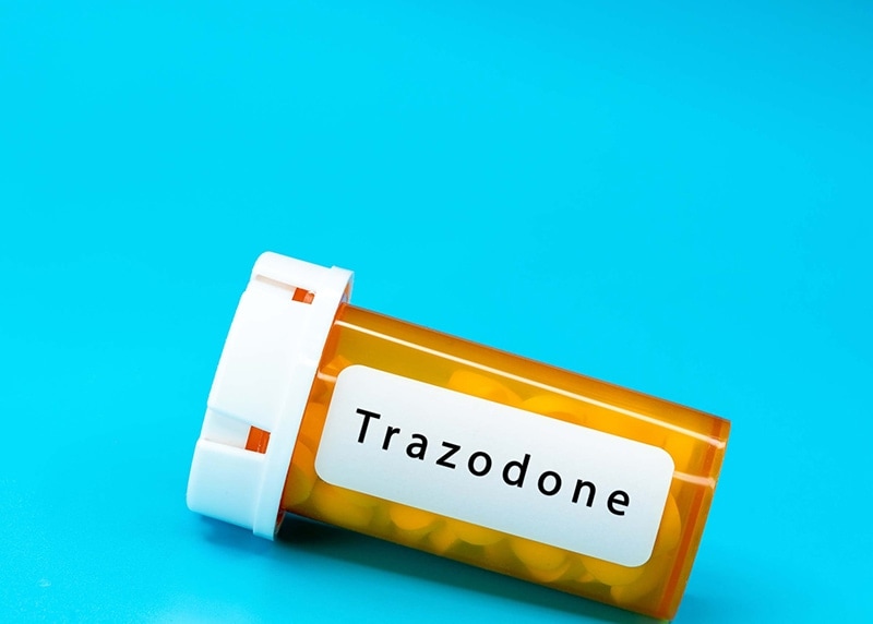 một lọ thuốc trazodone