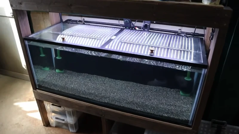 Hinged DIY Flip Tank Lid