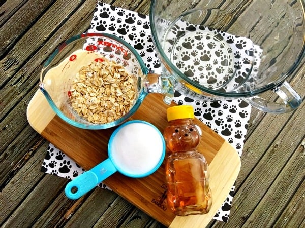 Diy oatmeal discount dog shampoo