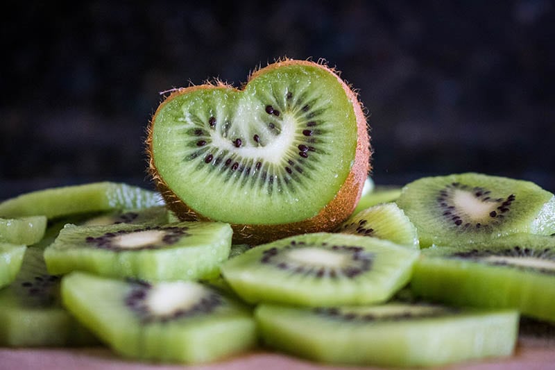 slices of kiwi fruit on the table