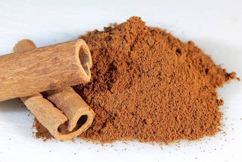 ground cinnamon